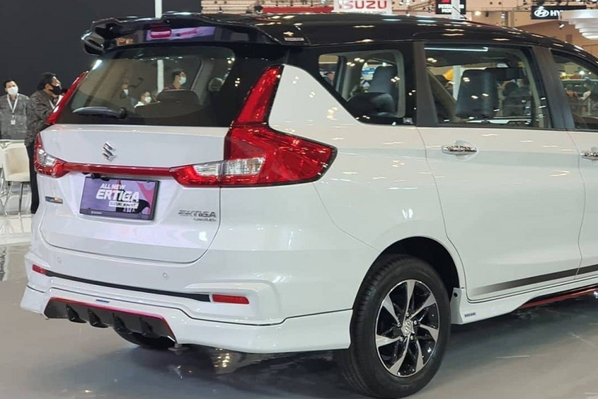 Suzuki Ertiga Sport FF 2022 - MPV the thao, chi tu 410 trieu dong-Hinh-3