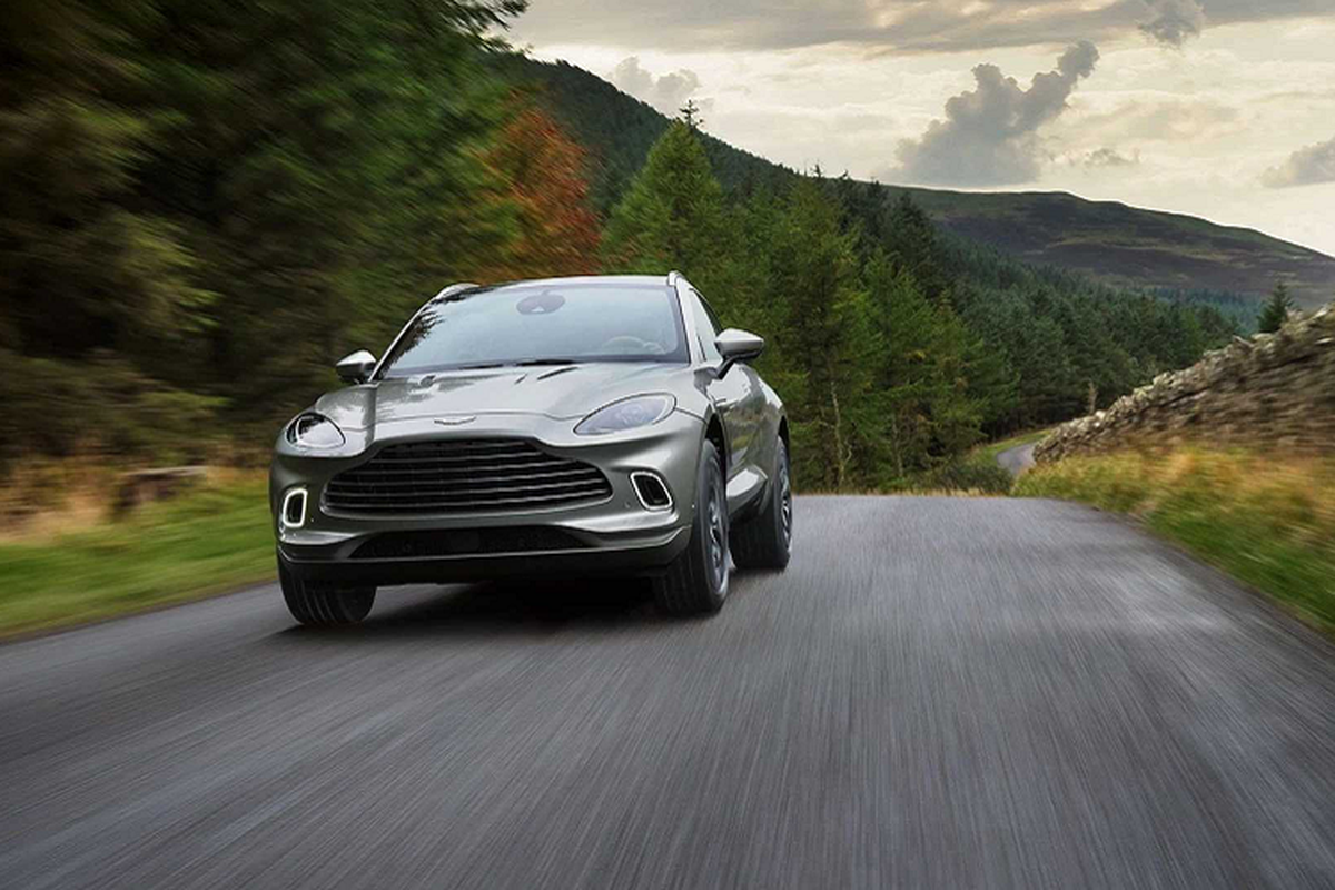 Aston Martin DBX 2022 ban gia re, 