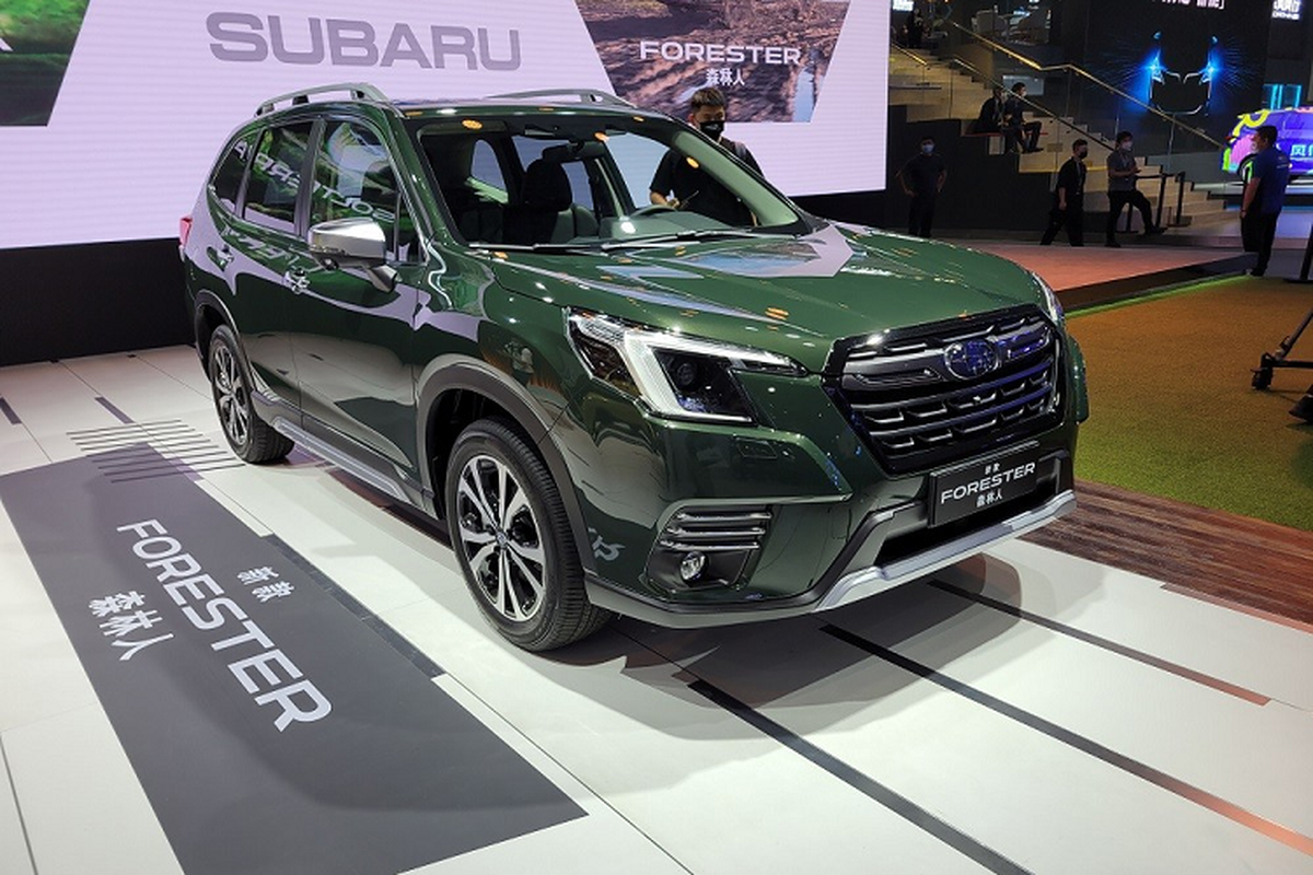 Subaru Forester 2022 “bang xuong, bang thit” sap ve Viet Nam