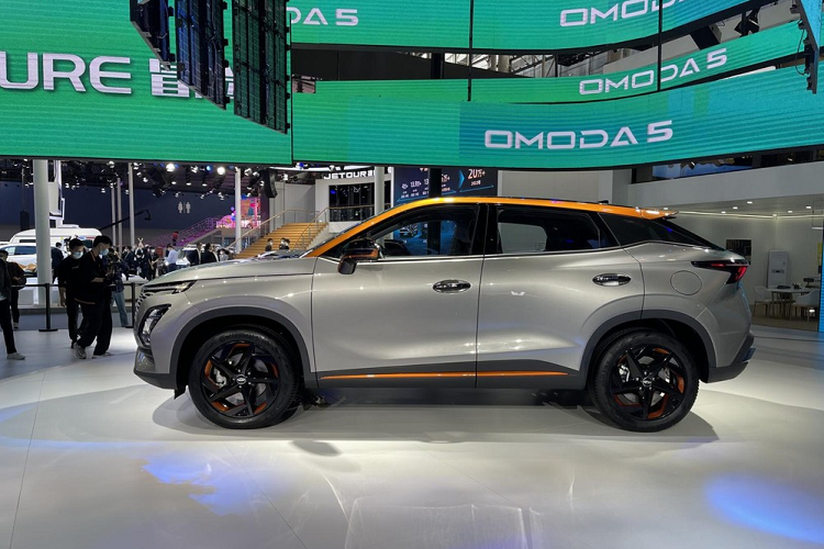 Chery Omoda 5 - SUV gia re 