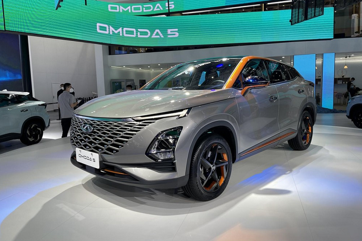 Chery Omoda 5 - SUV gia re 