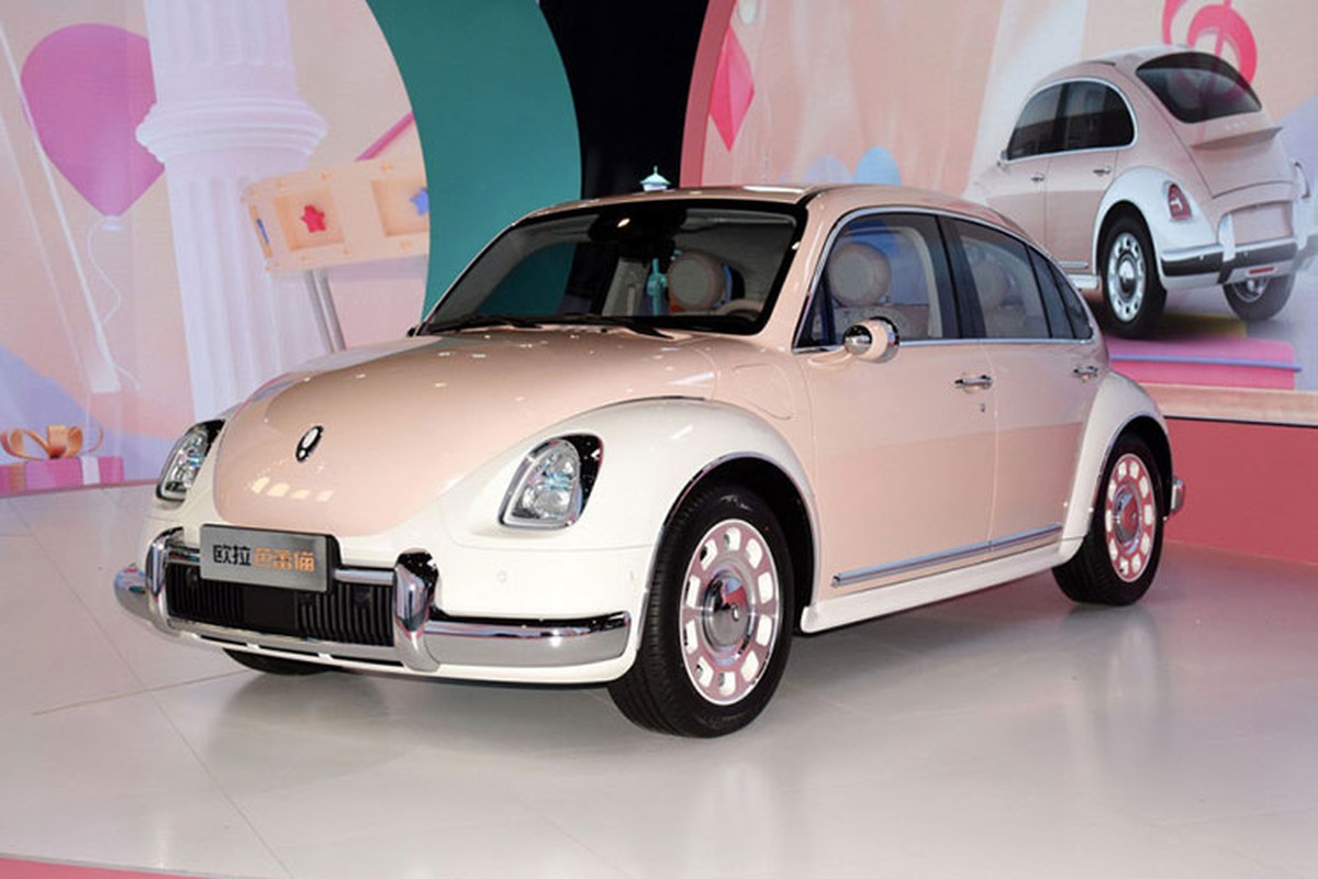 ORA Ballet Cat 2022 cua Trung Quoc van “nhai” Volkswagen Beetle