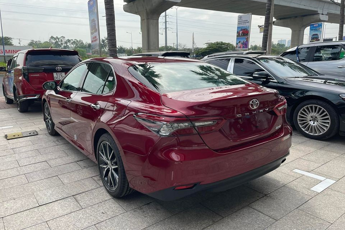 Tan thay Toyota Camry 2022 tai Viet Nam truoc gio ra mat-Hinh-9