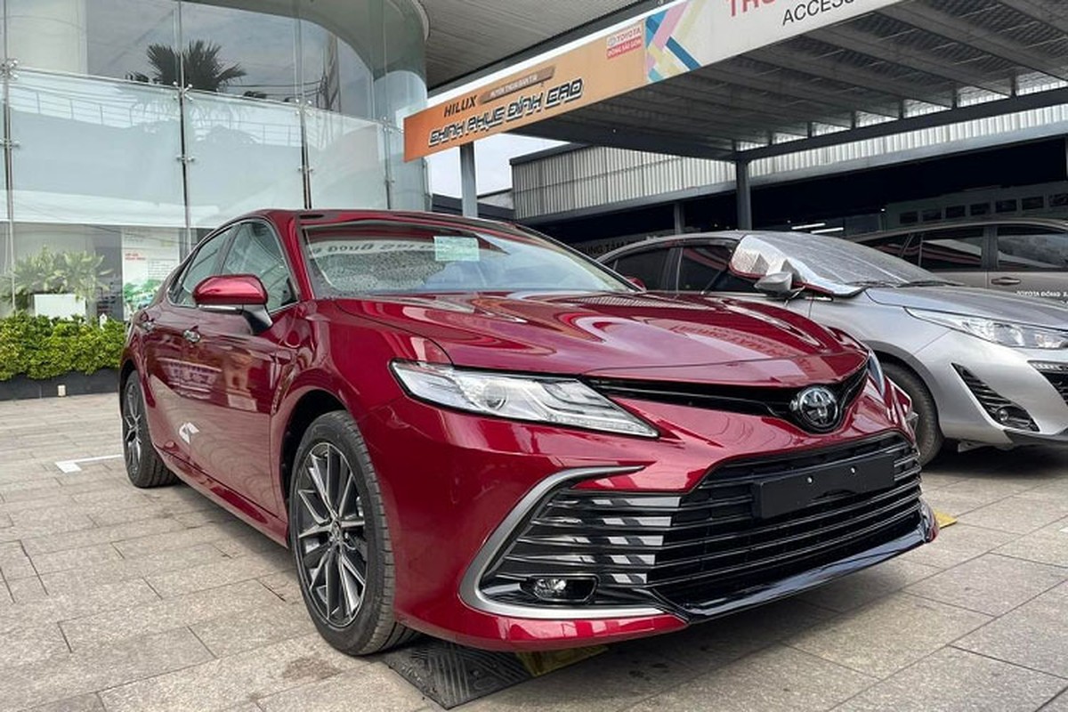 Tan thay Toyota Camry 2022 tai Viet Nam truoc gio ra mat-Hinh-10