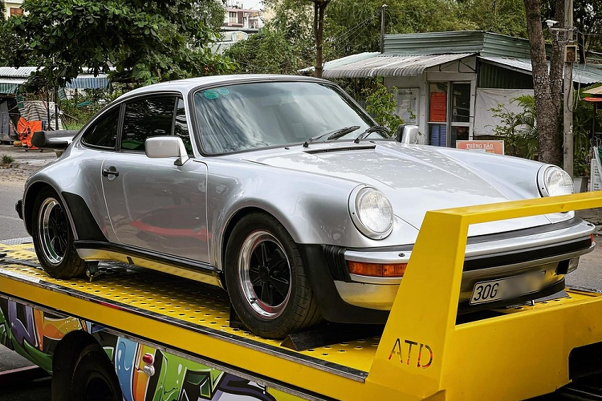 Porsche 930 Turbo cuc hiem ve garage sieu xe tram ty o Binh Chanh
