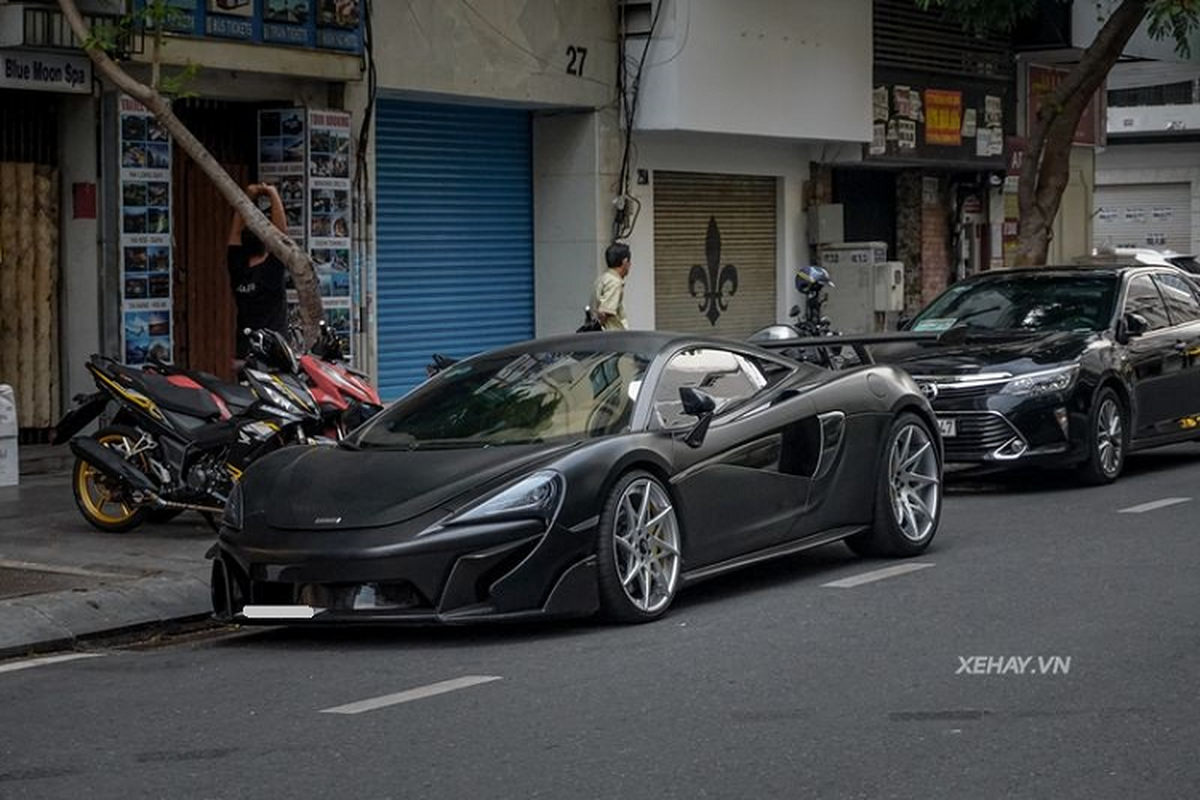 McLaren 570S do Vorsteiner 570-VX 