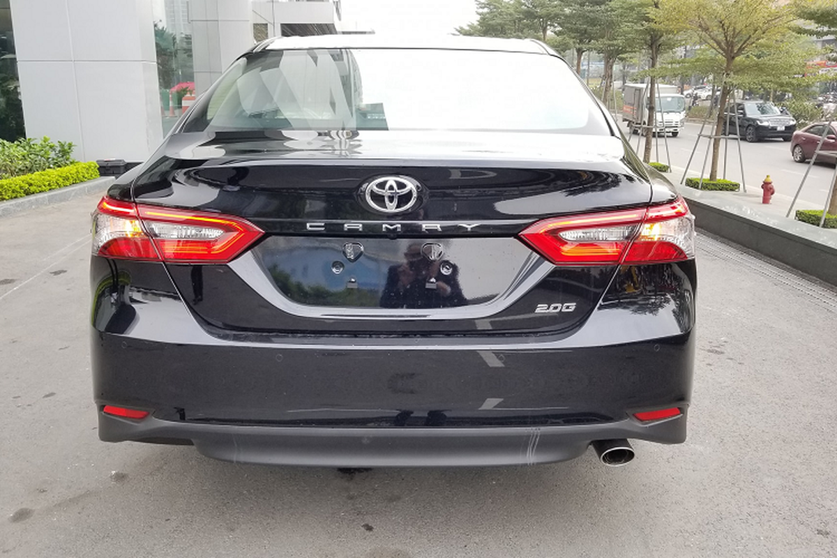 Toyota Camry 2022 ban re tien nhat Viet Nam trang bi nhung gi?-Hinh-3