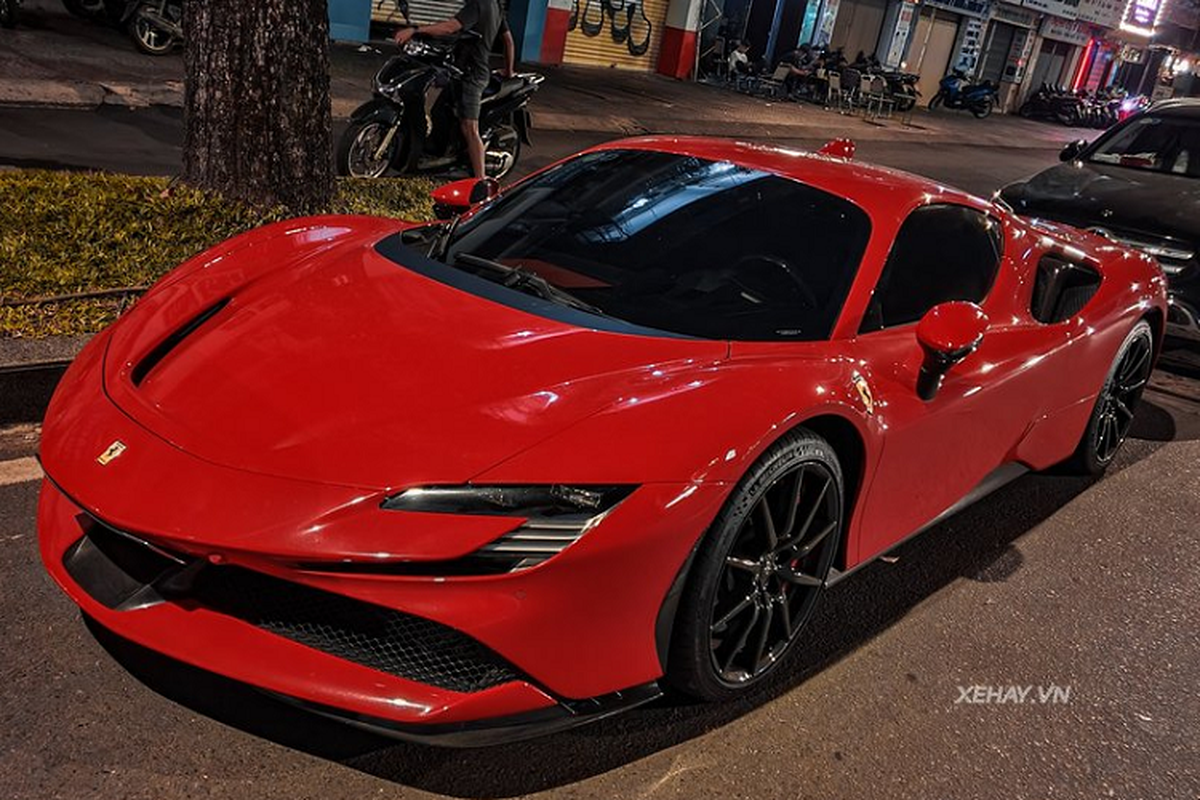 Ferrari SF90 Stradale dau tien ve Viet Nam hon 40 ty o Sai Gon-Hinh-4