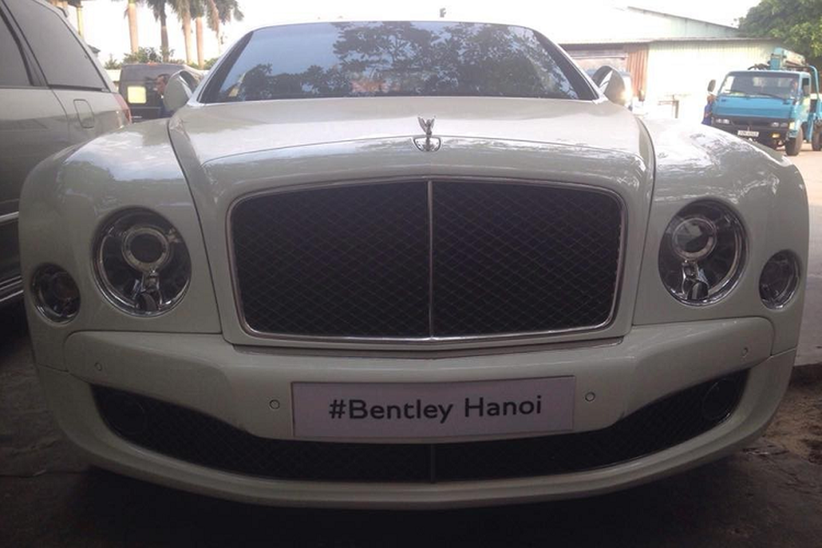 Bentley Mulsanne hon 32 ty, 