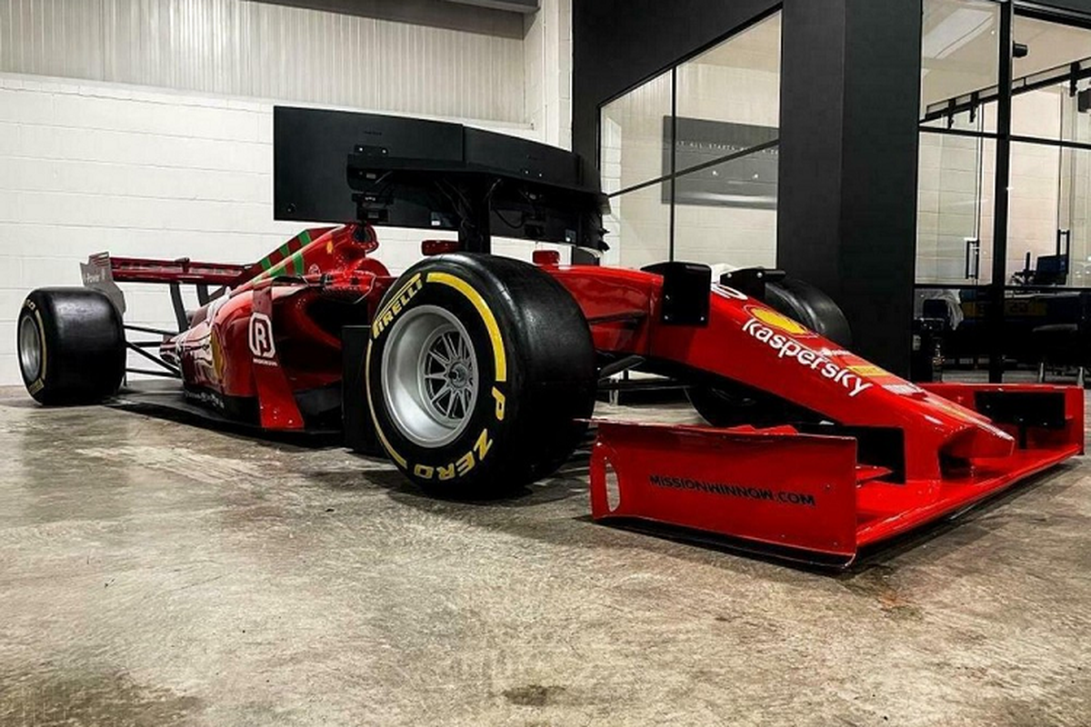 He thong dua mo phong nhu Ferrari F1 co gia 1,22 ty dong