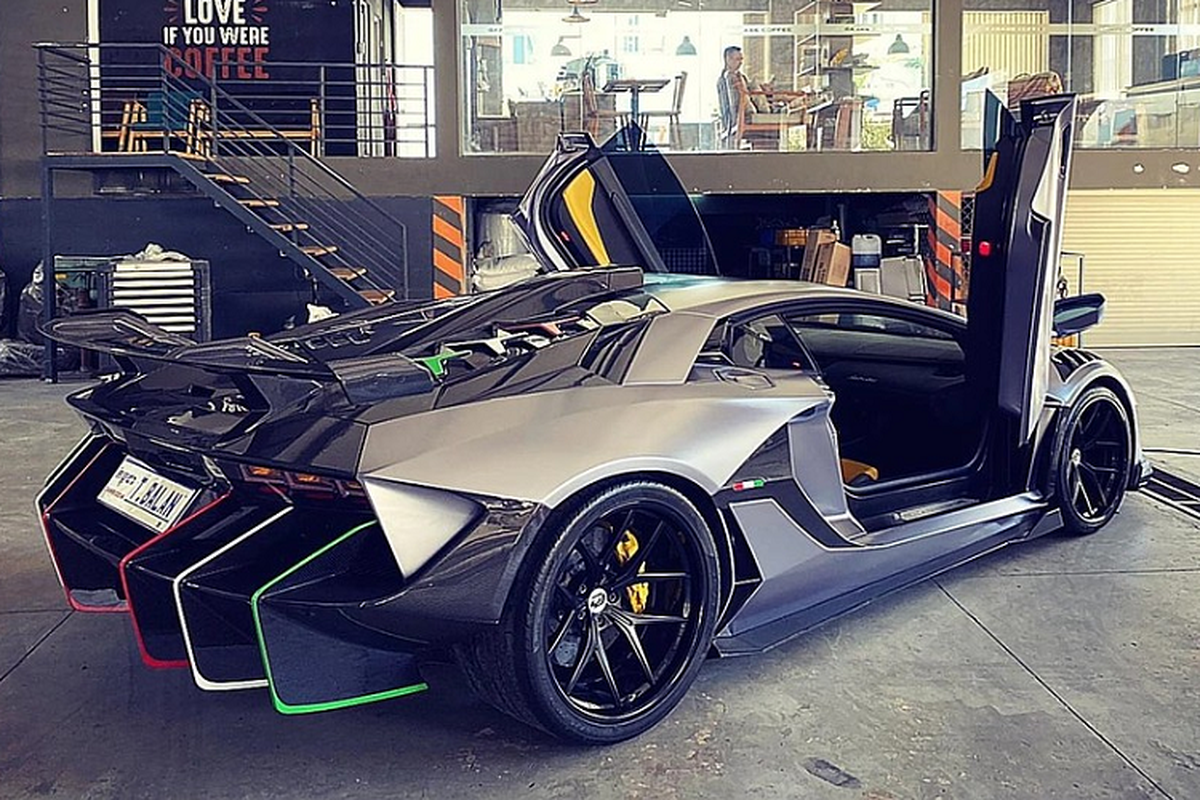 Sau Tet Nham Dan, Lamborghini Aventador Duke Dynamics lai 