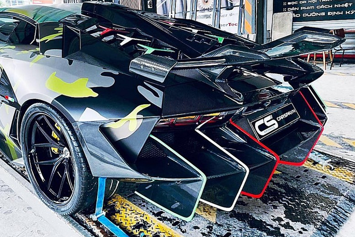 Sau Tet Nham Dan, Lamborghini Aventador Duke Dynamics lai 