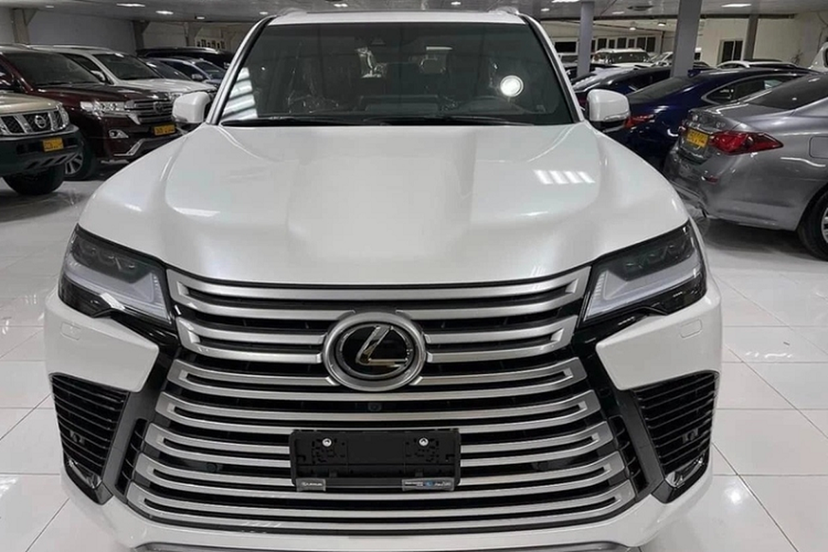 Lexus LX 600 Luxury hon 10 ty tai Viet Nam, gap 4 lan o My-Hinh-2