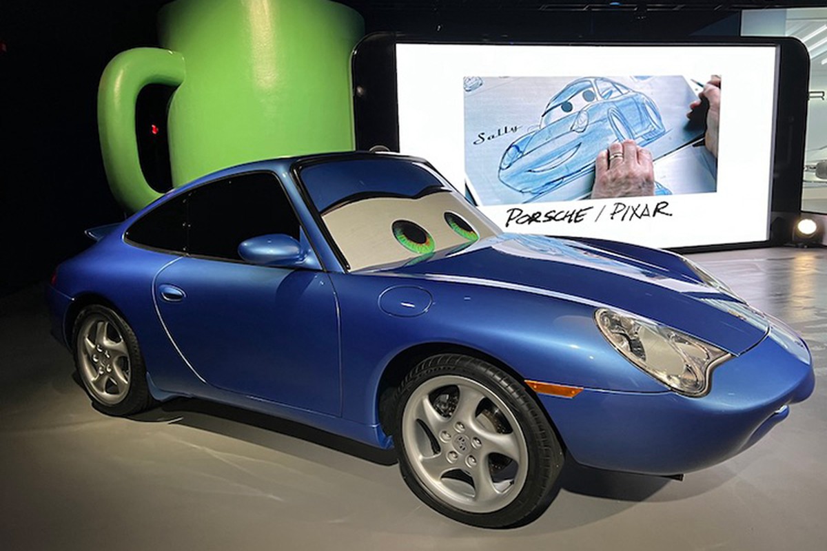 Porsche bat tay Pixar tao ra sieu xe Sally Carrera 911 doc nhat-Hinh-4