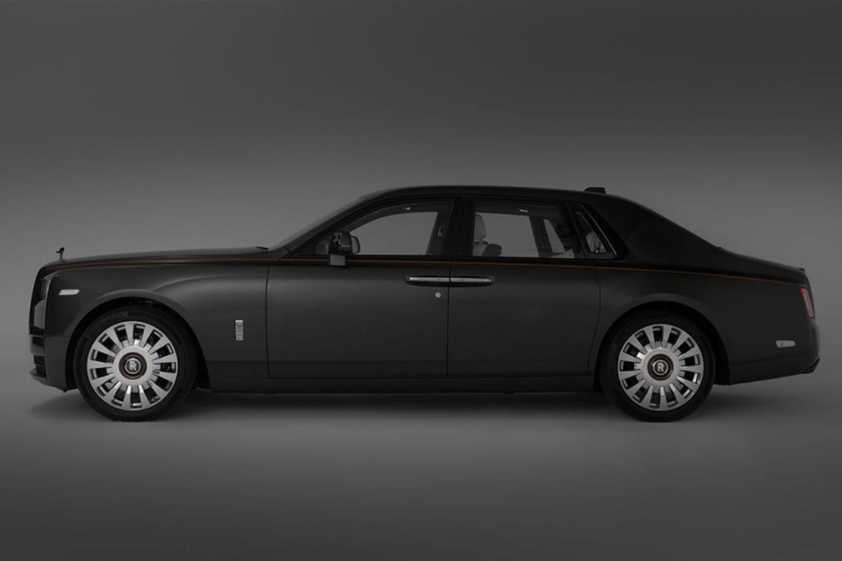 Rolls-Royce Phantom VIII so huu 150 tam carbon “doc nhat vo nhi”-Hinh-9