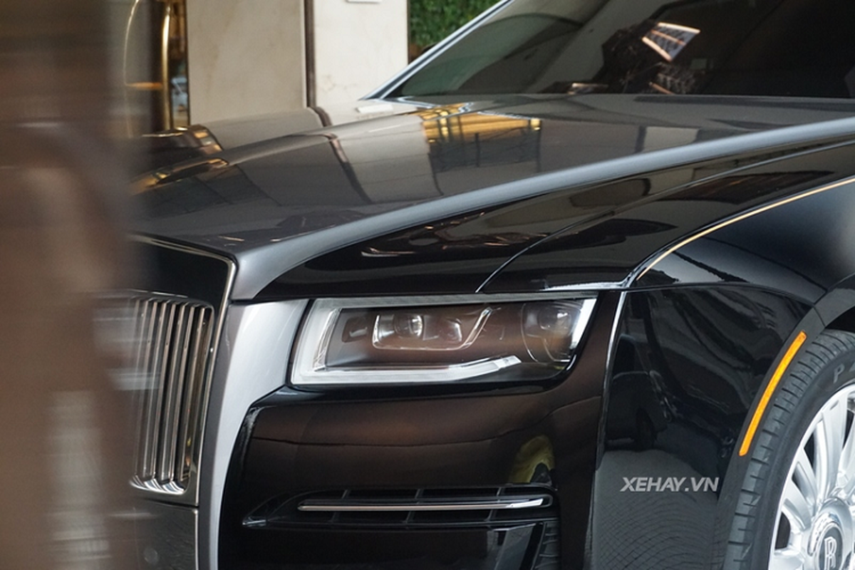 Rolls-Royce Ghost moi tu 30 ty, mau son coachline dac biet tai VN-Hinh-5