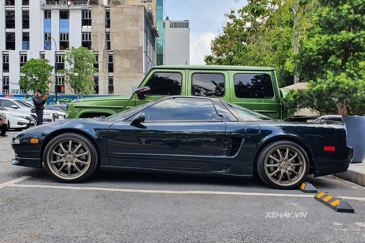 Ngam Acura NSX hon 30 tuoi, 