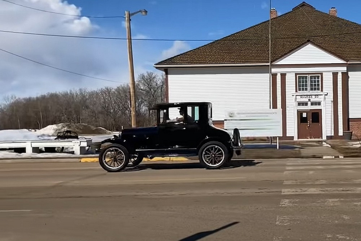 Ford Model T Coupe gan 100 tuoi sieu dep, chay tot nhu xe moi-Hinh-7