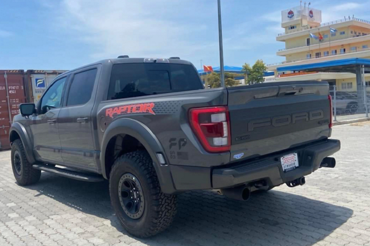 Them Ford F-150 Raptor 2022 thu 3, hon 5 ty dong ve Viet Nam-Hinh-8