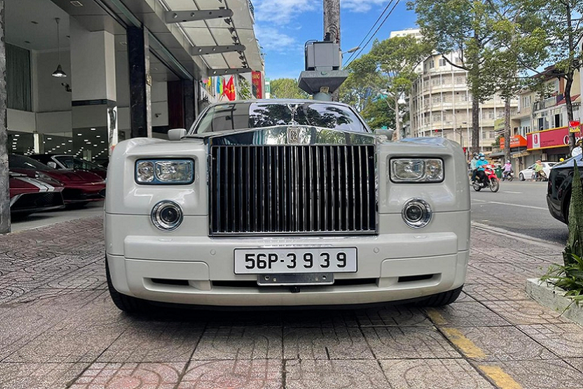 Rolls-Royce Phantom bien cap 