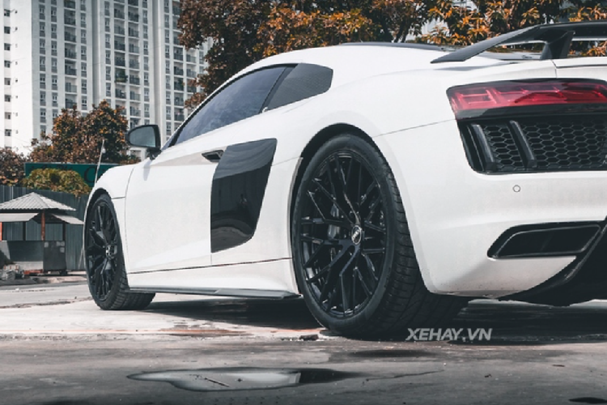 Sieu xe Audi R8 V10 Plus tai Sai Gon duoc chu nhan 