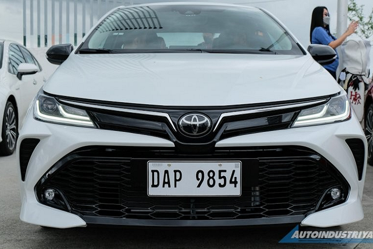 Toyota Corolla Altis GR Sport tu 576 trieu dong sap ve Viet Nam?-Hinh-2