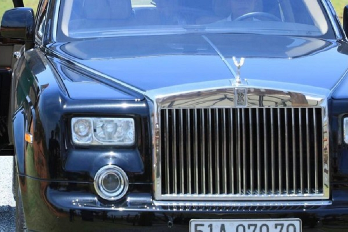 Rolls-Royce Phantom tien ty 