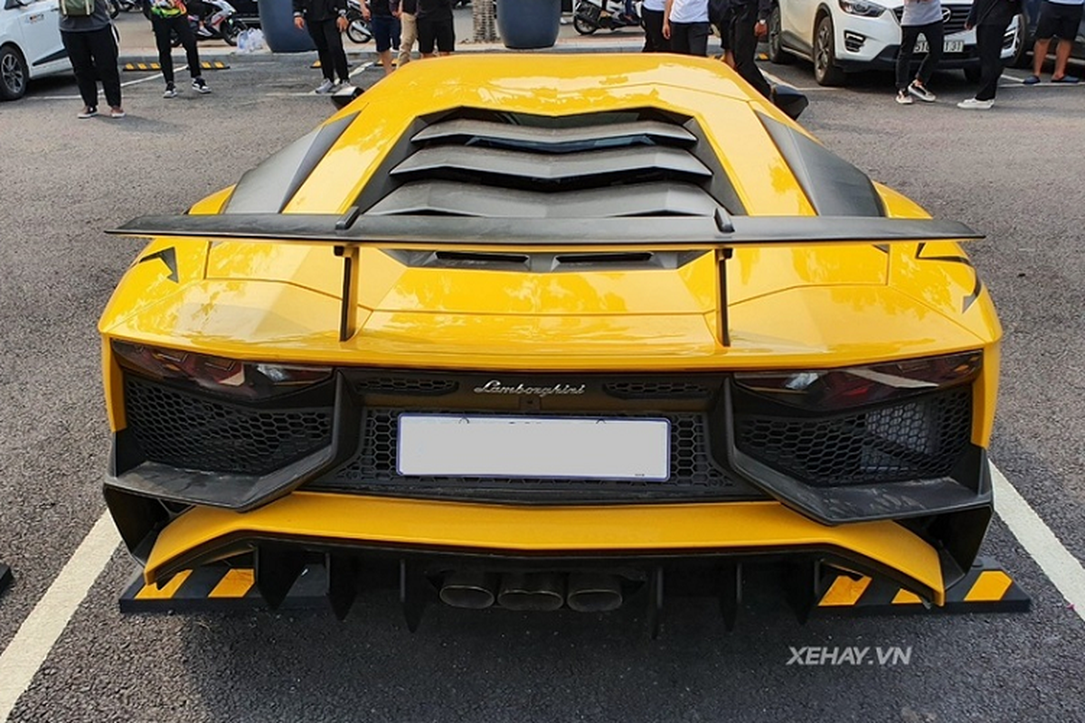 Lamborghini Aventador SV Coupe hon 30 ty tai Sai Gon, gioi han 600 chiec-Hinh-2