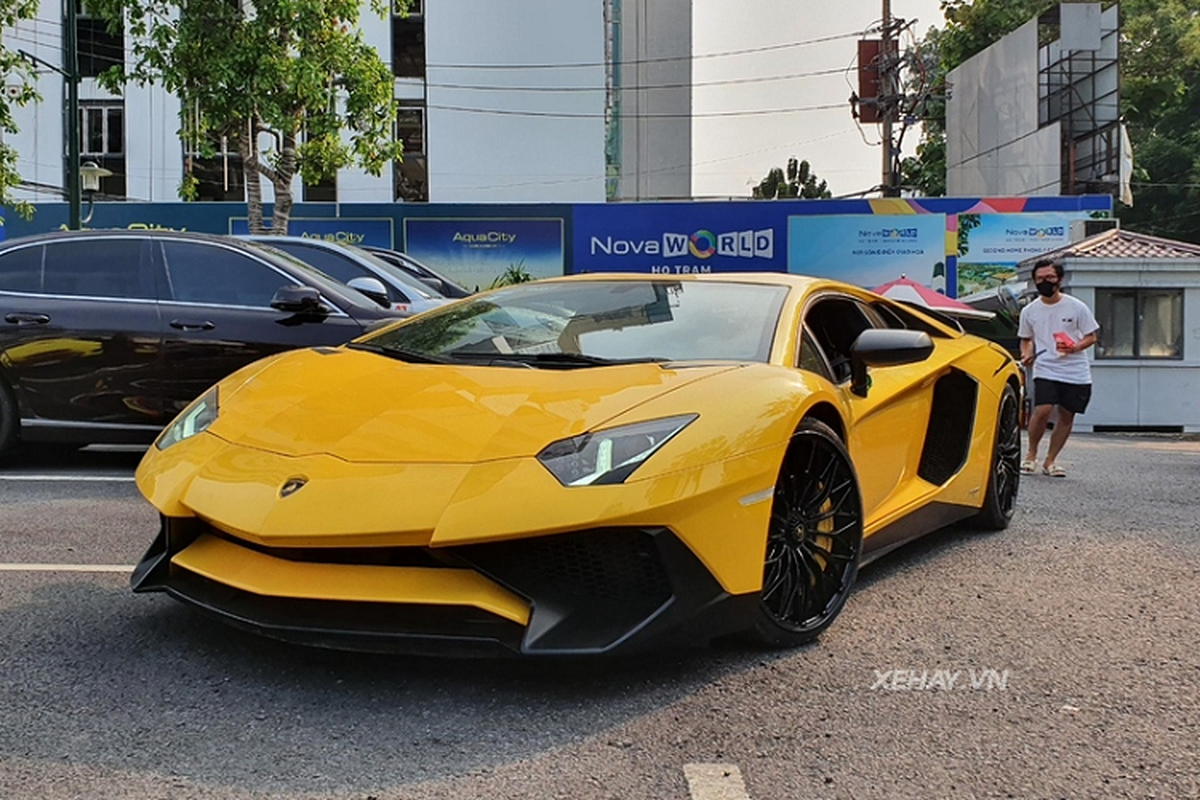 Lamborghini Aventador SV Coupe hon 30 ty tai Sai Gon, gioi han 600 chiec-Hinh-4