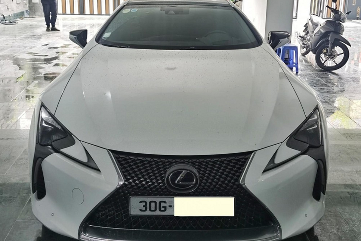 Lexus LC 500h cuc hiem tai Viet Nam, sau 5 nam rao ban 7 ty