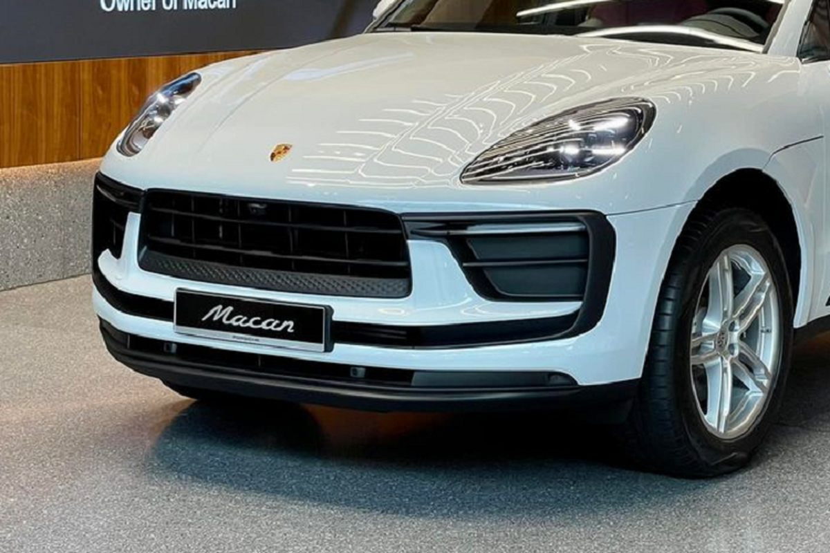 DV Quynh Hoa tau Porsche Macan 2022 tu gan 3 ty dong tai Ha Noi-Hinh-8