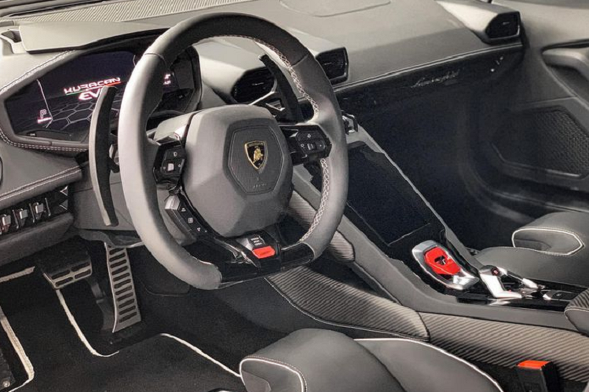 Chi tiet Lamborghini Huracan EVO dau tien lan banh tai Viet Nam-Hinh-4