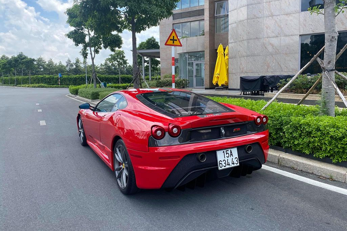 Chi tiet Ferrari 430 Scuderia 