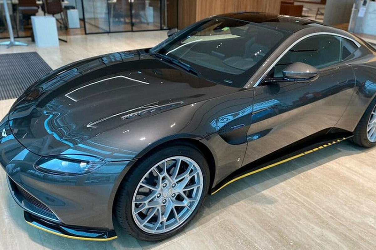 Kham pha noi that Aston Martin Vantage 007 Edition khong duoi 16 ty