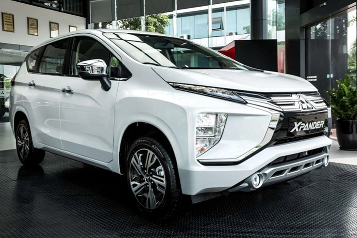 Mitsubishi Xpander 2022 da ve Viet Nam, Toyota Veloz Cross de chung-Hinh-10