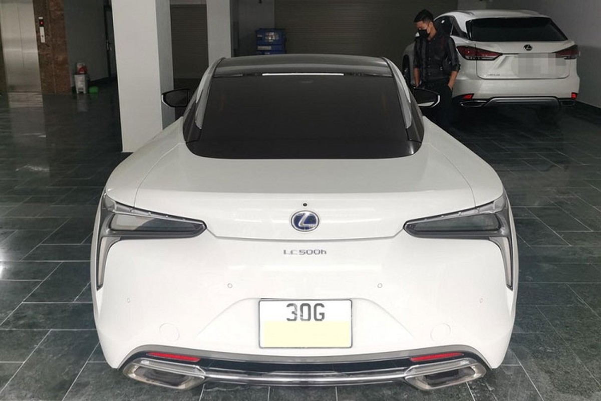 Can canh Lexus LC 500h doc nhat Viet Nam rao ban 6,99 ty dong-Hinh-9