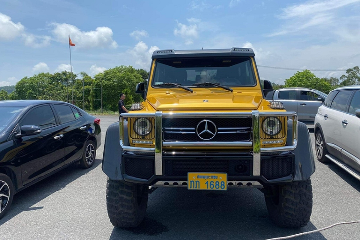 Mercedes-Benz G63 AMG 6x6 - “quai vat 6 chan” hon 60 ty tai Quang Ninh-Hinh-2