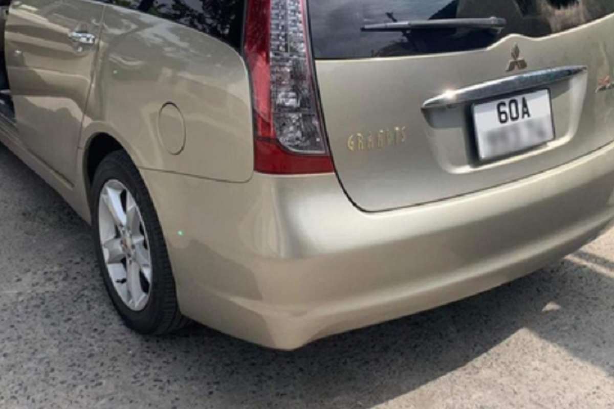 Mitsubishi Grandis chay hon 100.000km, rao ban hon 300 trieu o Dong Nai-Hinh-5