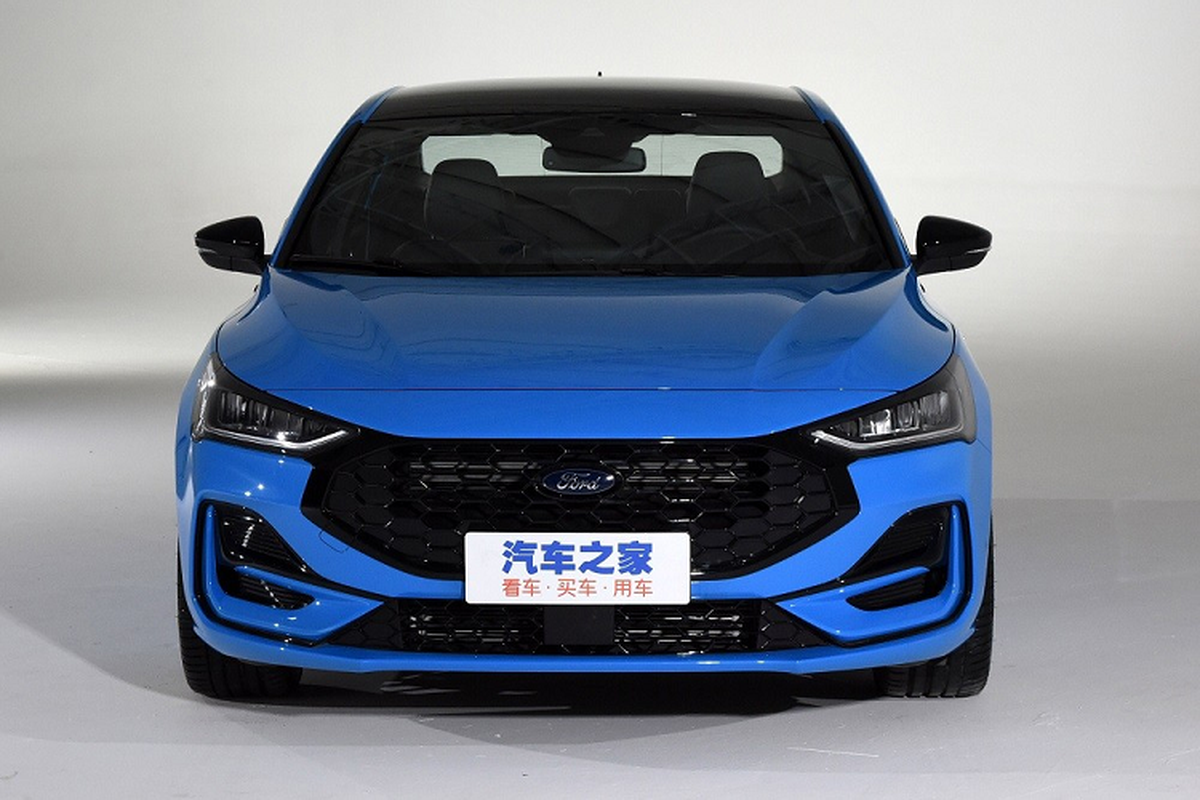 Ford Focus 2022 da tro lai, lieu co “loi hai” hon xua?-Hinh-2