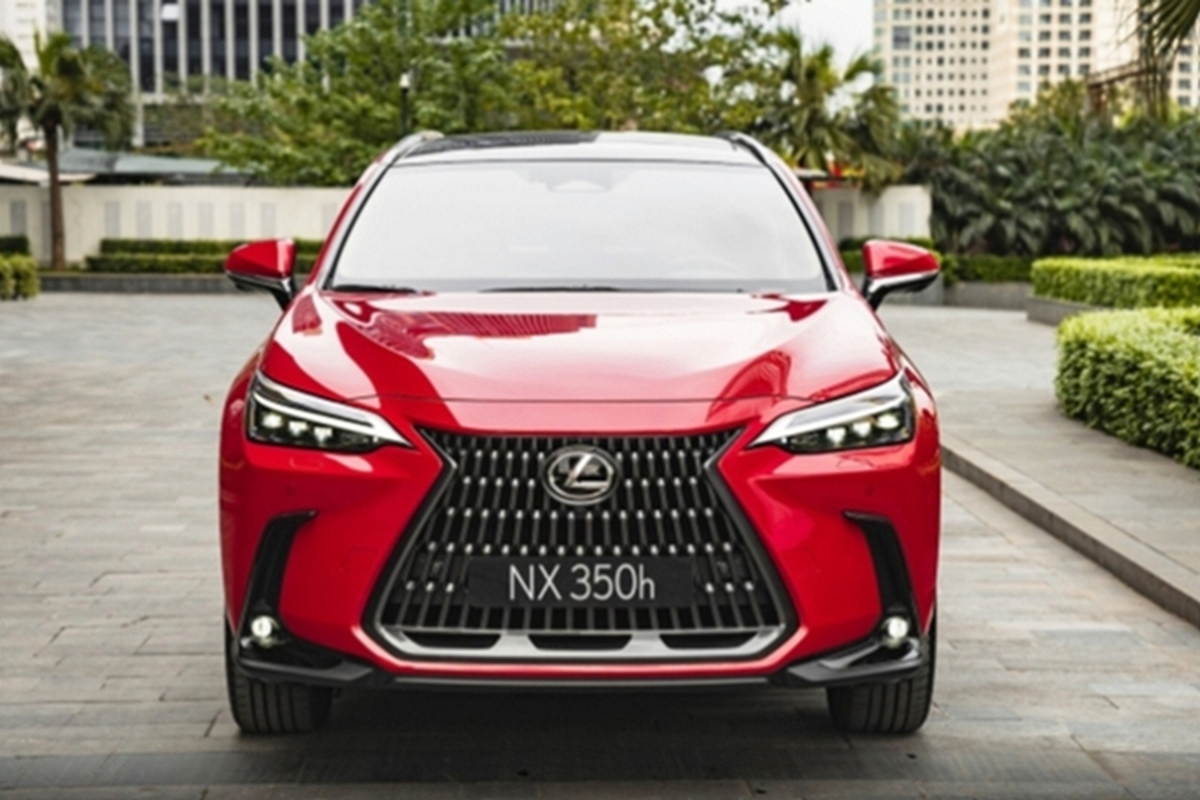 Can canh Lexus NX 350h 2022 gia 3,3 ty dong tai Viet Nam