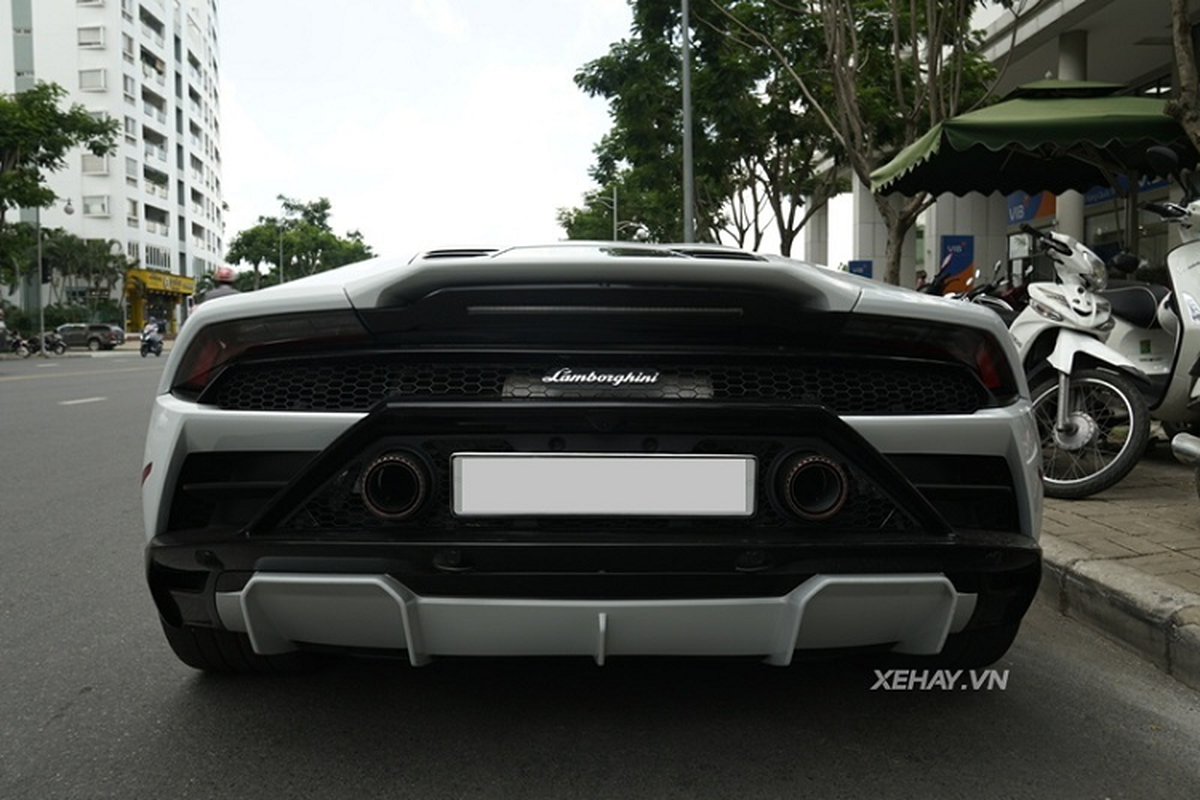 Lamborghini Huracan EVO thu 2 ve Viet Nam, chi khoang 15 ty dong-Hinh-4