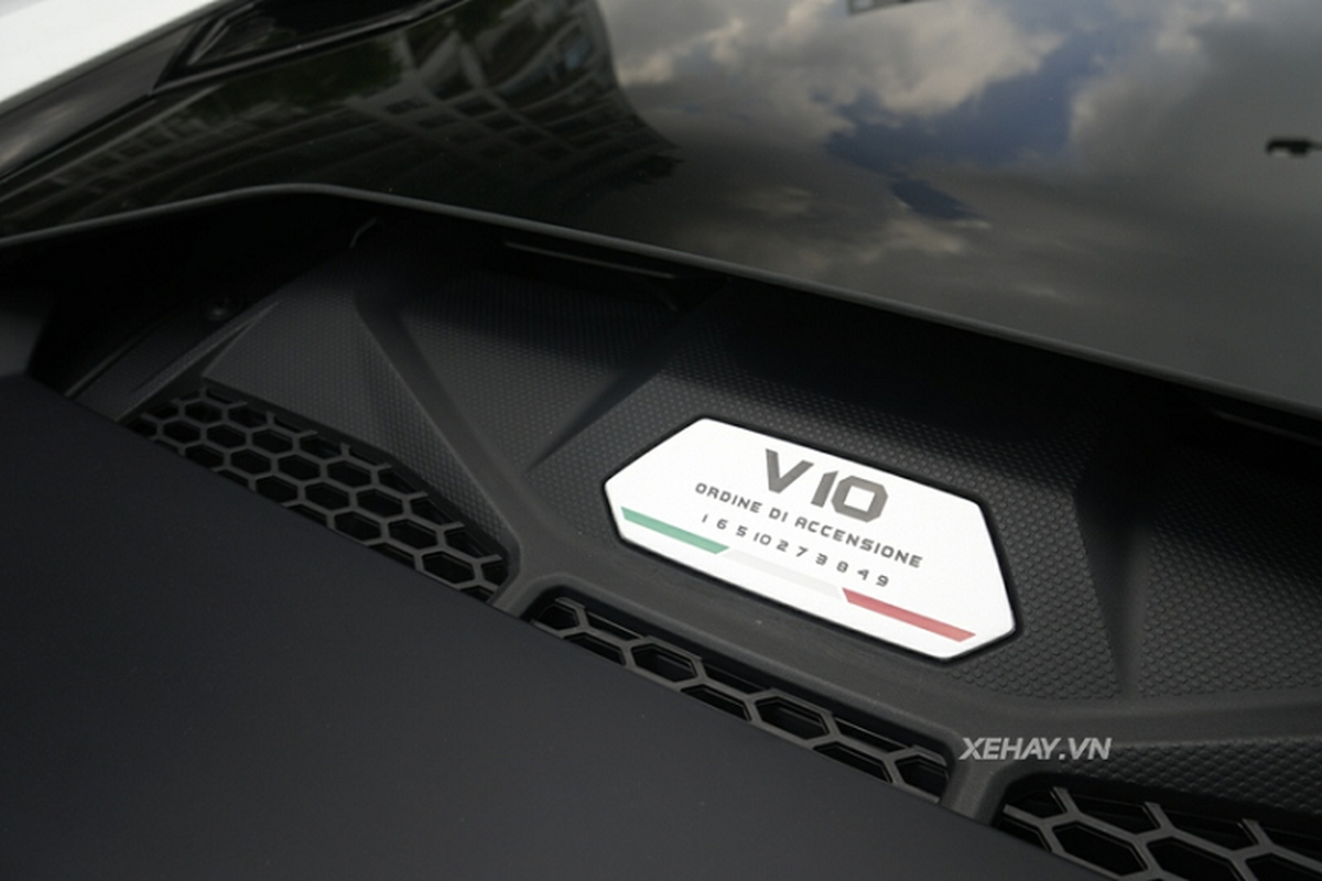 Lamborghini Huracan EVO thu 2 ve Viet Nam, chi khoang 15 ty dong-Hinh-6