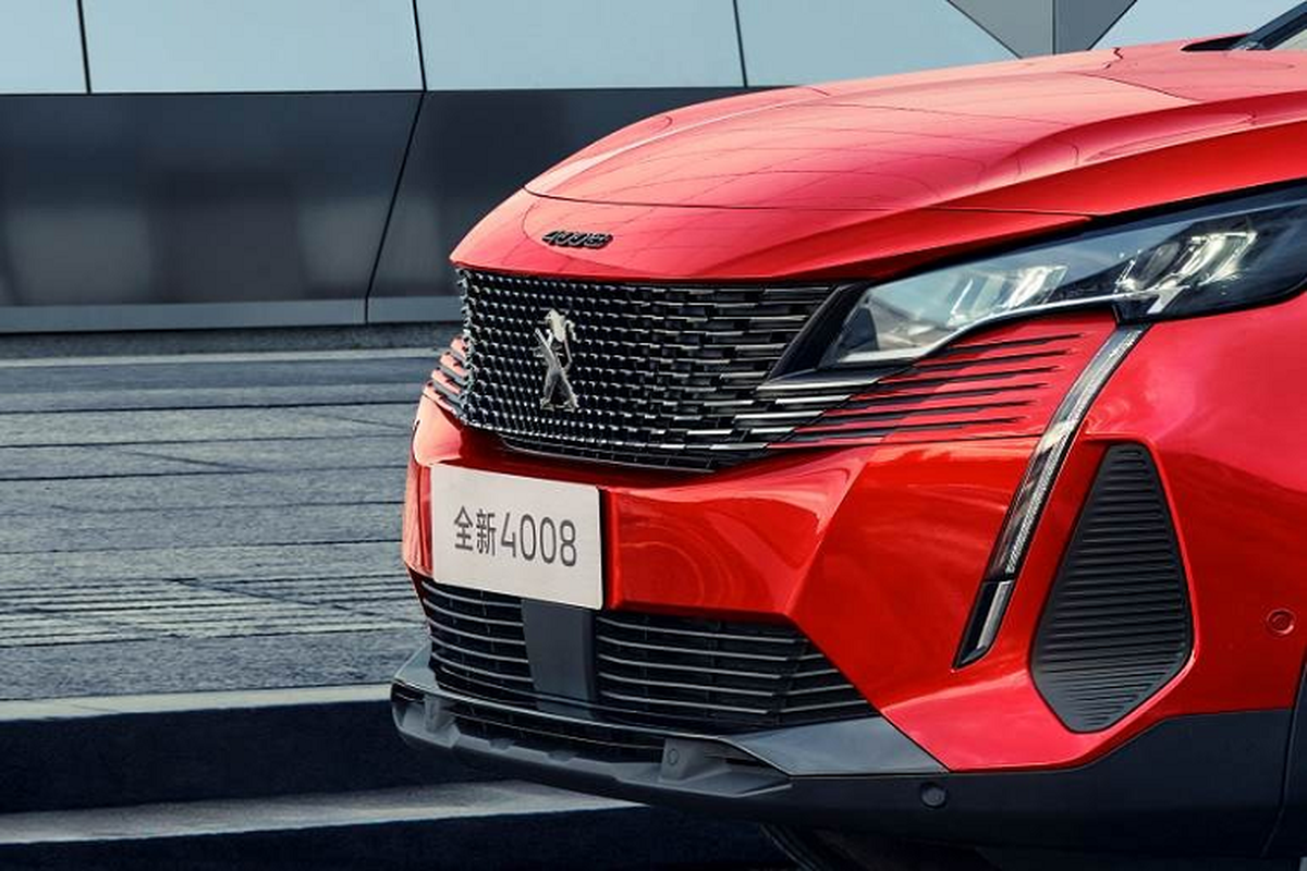 Peugeot 4008 Blackpack 2022 lo dien voi thiet ke the thao hon-Hinh-2