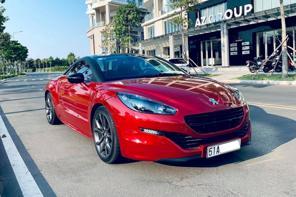 Peugeot RCZ chay gan 10 nam tai Viet Nam, ban lai chi 950 trieu