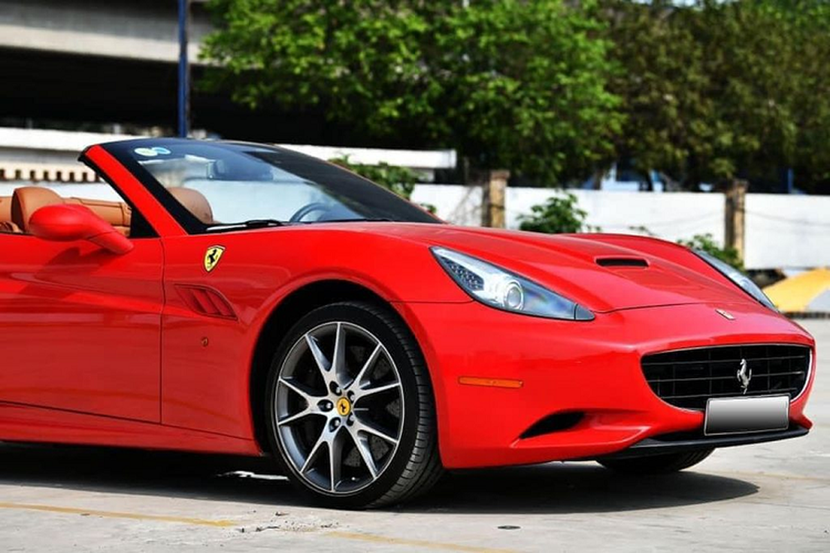 Ferrari California tai Viet Nam 