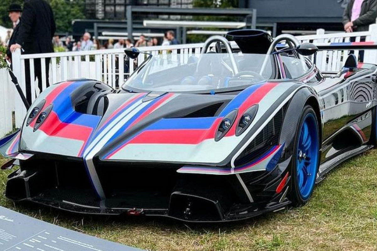 Hypercar Pagani Zonda Revo Barchetta doc nhat the gioi lo dien