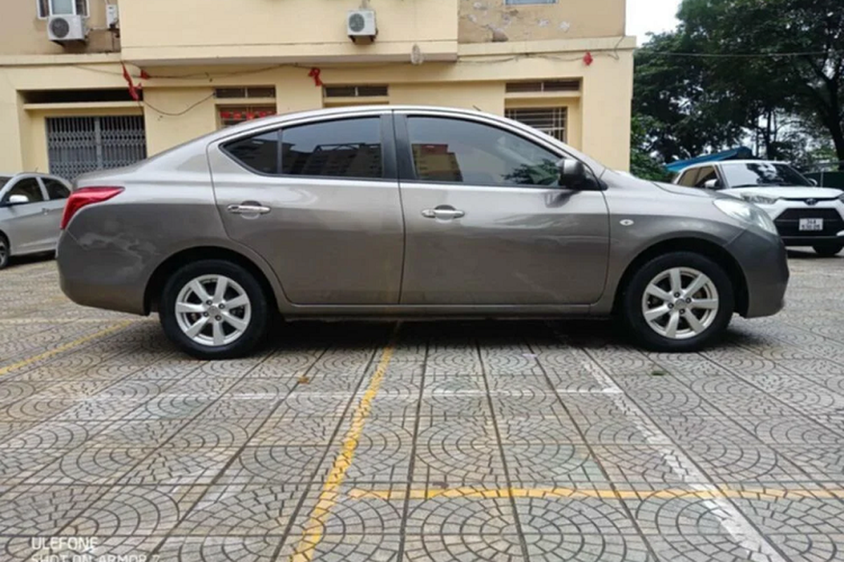 Nissan Sunny cu, doi thu Toyota Vios tai Viet Nam chi hon 250 trieu-Hinh-3