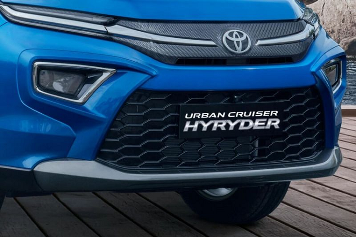 Toyota Urban Cruiser Hyryder 2023 gia re, 