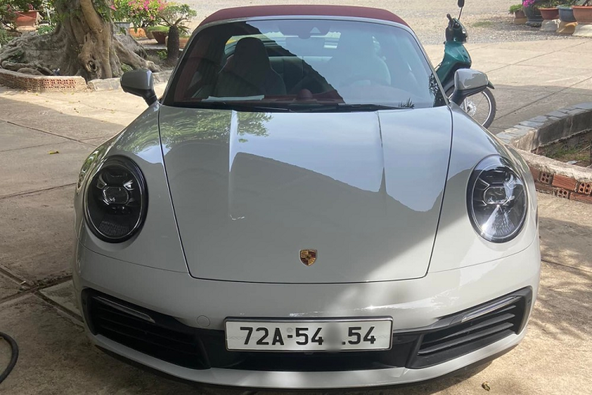 Porsche 911 Targa 4S 992 gan 10 ty dau tien cua dai gia Vung Tau-Hinh-7