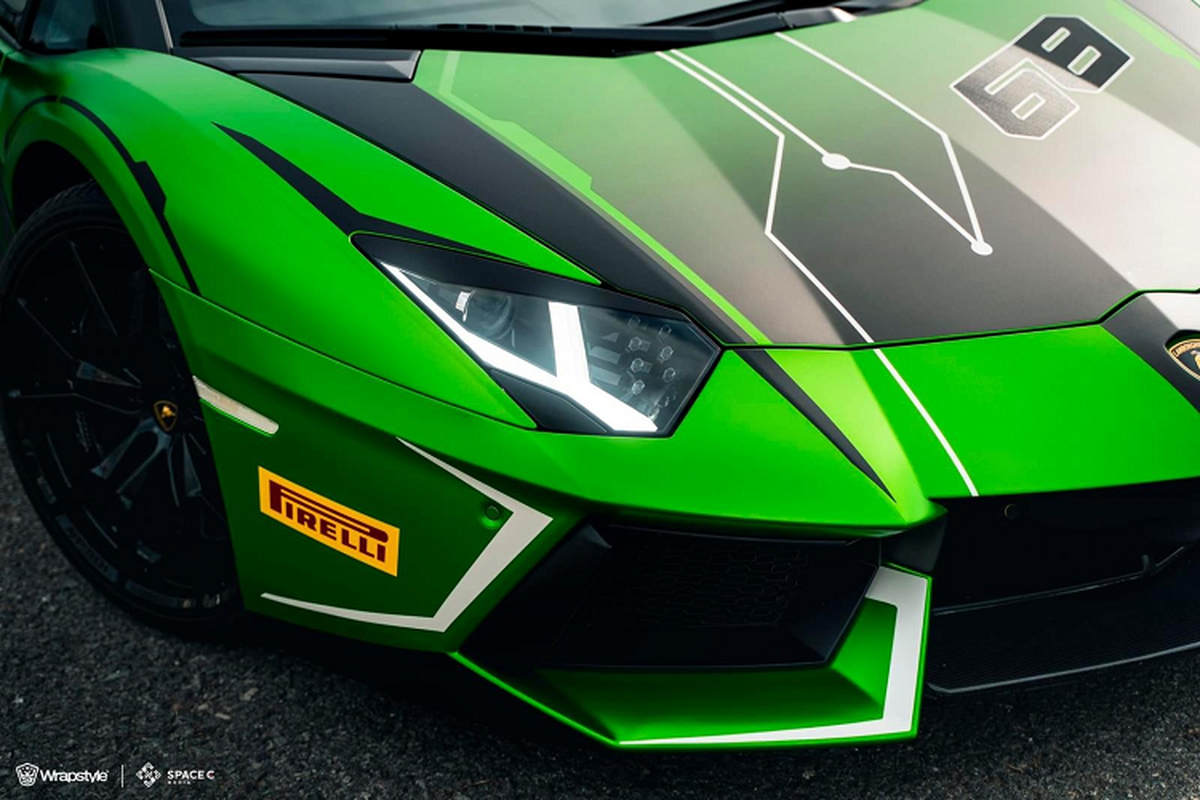 Sieu xe Lamborghini Aventador mui tran 